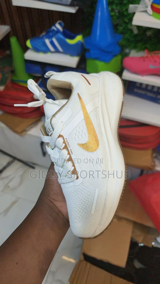 Nike Zoom White Size 38 - thumbnail 3