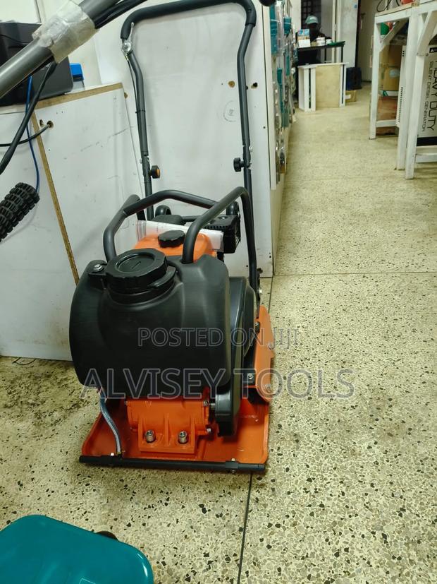 Plant Operator 63cc - main view