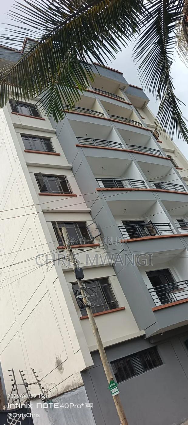 Furnished 2bdrm Block of Flats in Marurui Street., Roysambu for sale - thumbnail 3