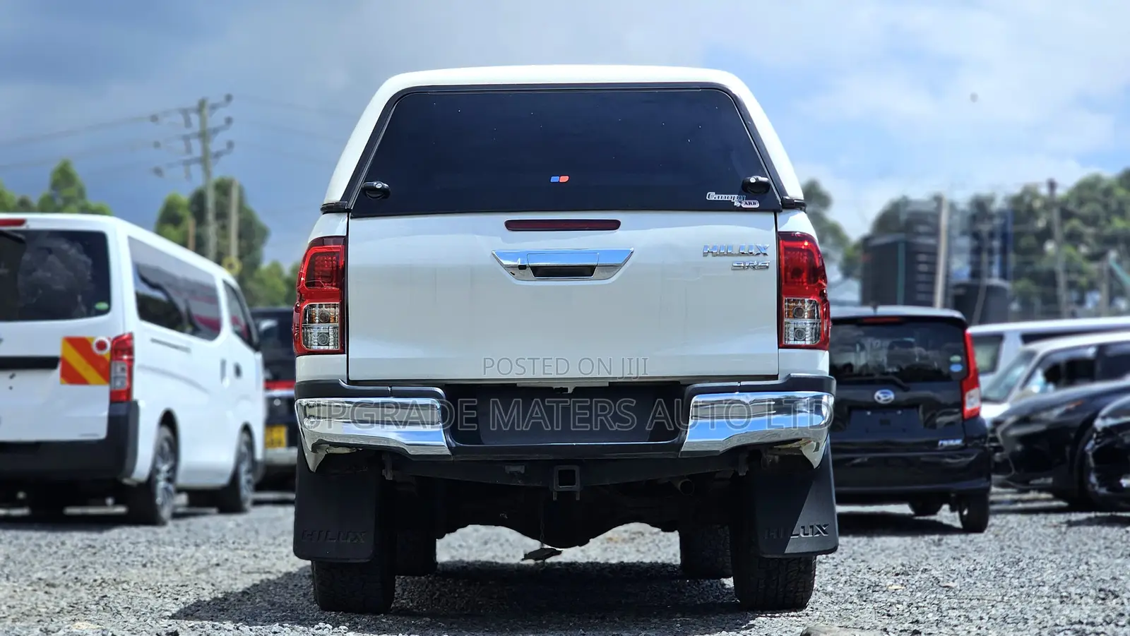 Toyota Hilux SR5 4x4 2017 White