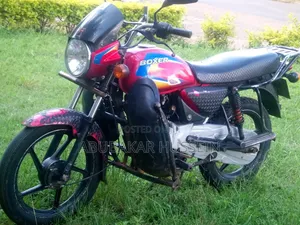 Bajaj Boxer 2024 Red