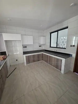 3bdrm Villa in Greenwood Plus Dsq, Mtwapa for sale