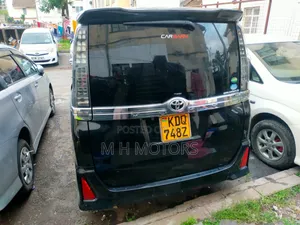 Toyota Voxy 2017 Black
