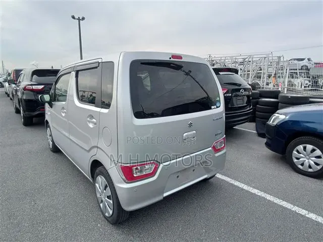 Suzuki Wagon R 660 Hybrid Turbo FWD 2021 Silver