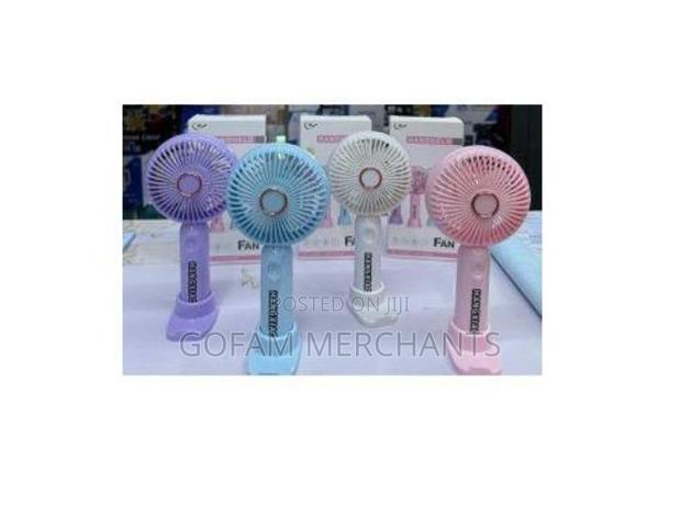 Hand Held Mini Fan Cooling Air - thumbnail 2