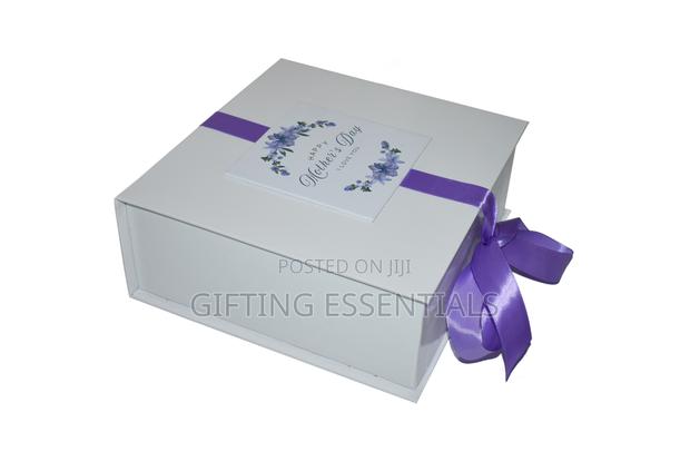 Mother’S Day Gift Box With Ribbon – Elegant for Surprise Packaging