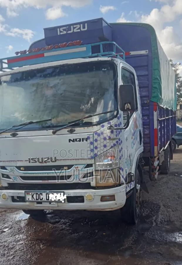 NQR Isuzu Truck