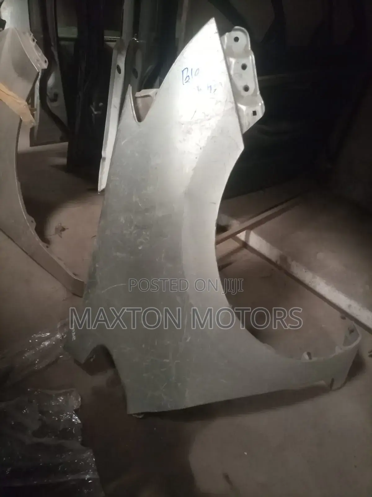 Toyota Blade Wing/Fender