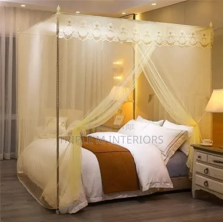 Supreme Shield Four-Stand Mosquito Net