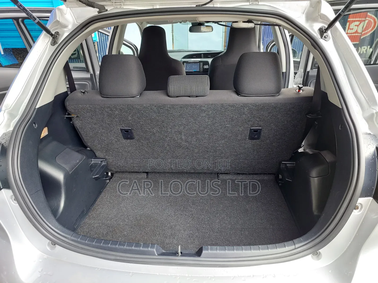 Toyota Vitz 2019 Silver