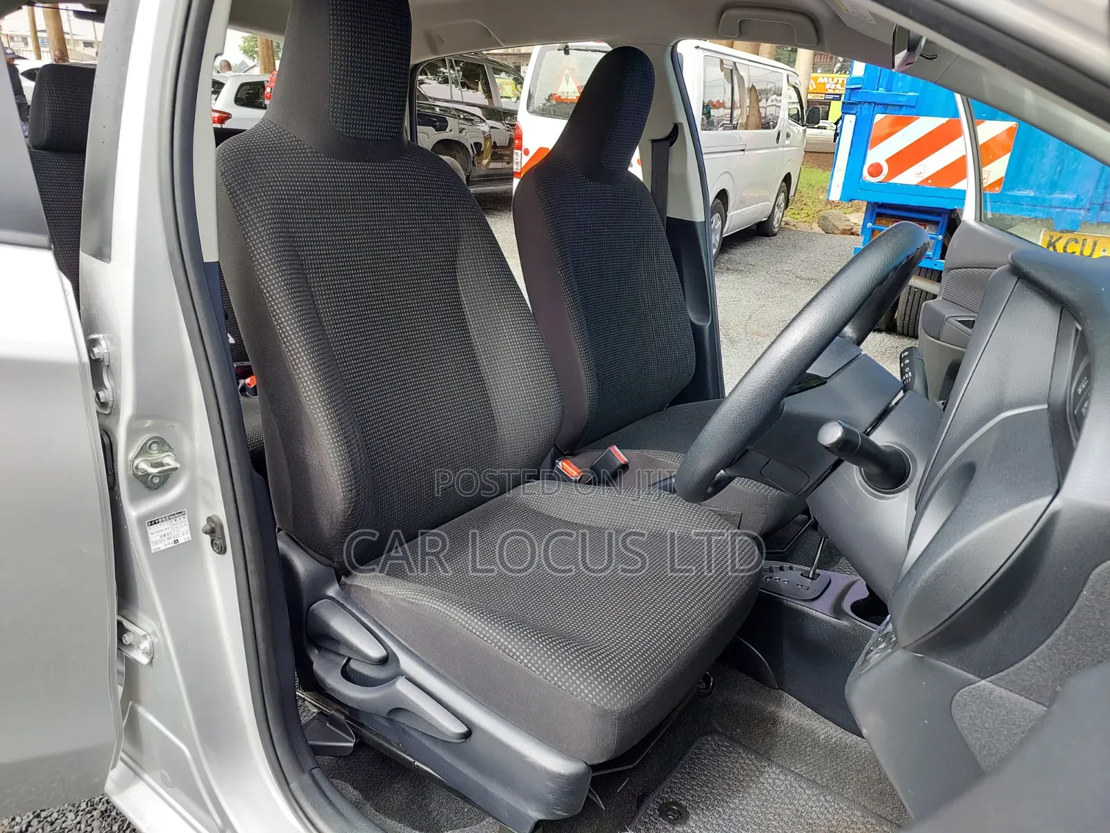 Toyota Vitz 2019 Silver