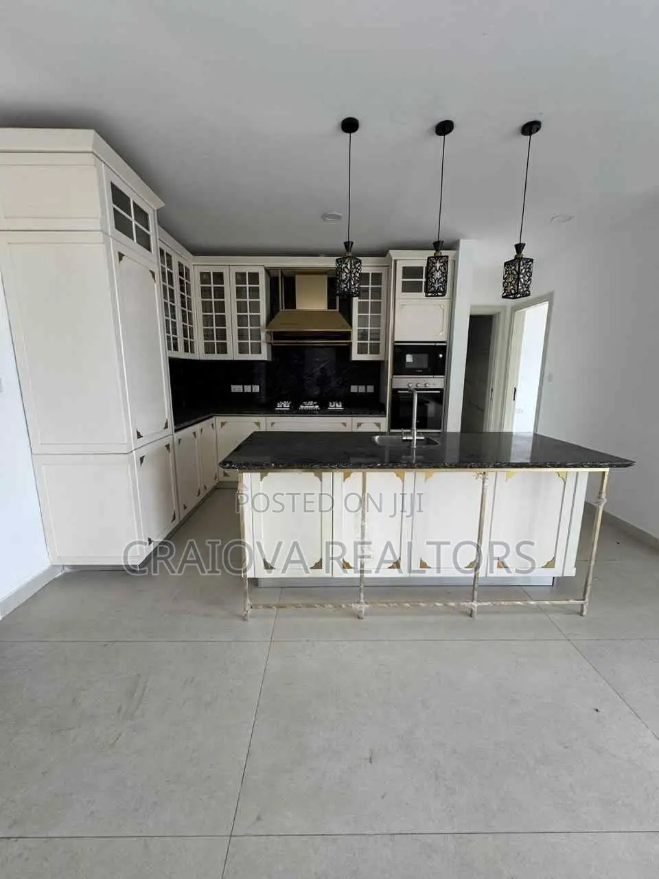 4bdrm Duplex in Spring Valley for rent