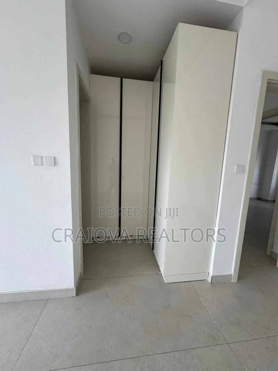 4bdrm Duplex in Spring Valley for rent