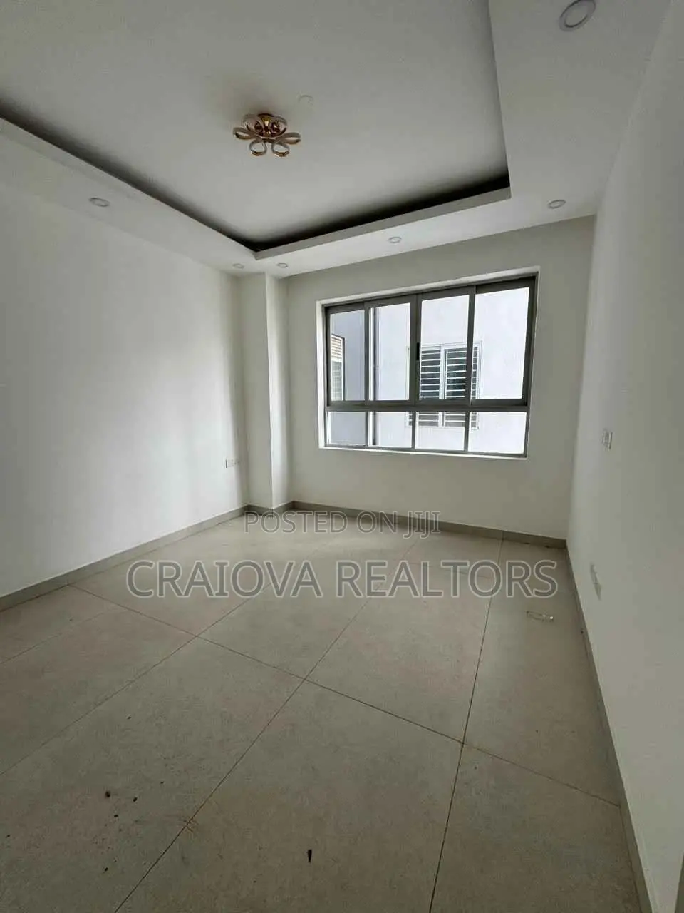 4bdrm Duplex in Spring Valley for rent