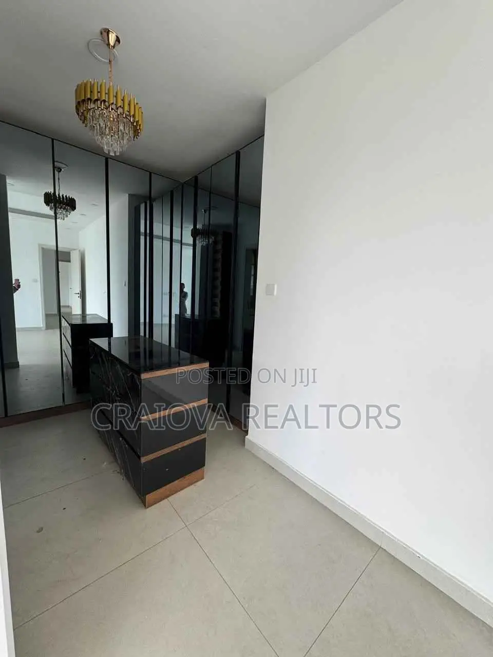 4bdrm Duplex in Spring Valley for rent