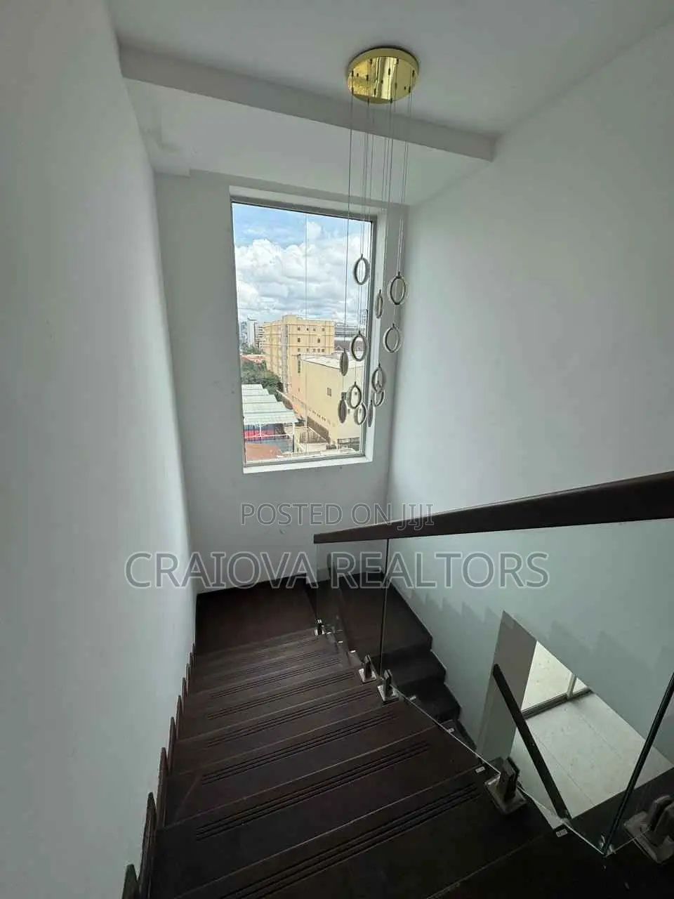 4bdrm Duplex in Spring Valley for rent