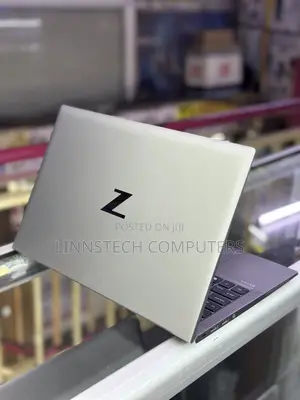 Laptop HP ZBook Firefly G8 16GB Nvidia SSD 512GB