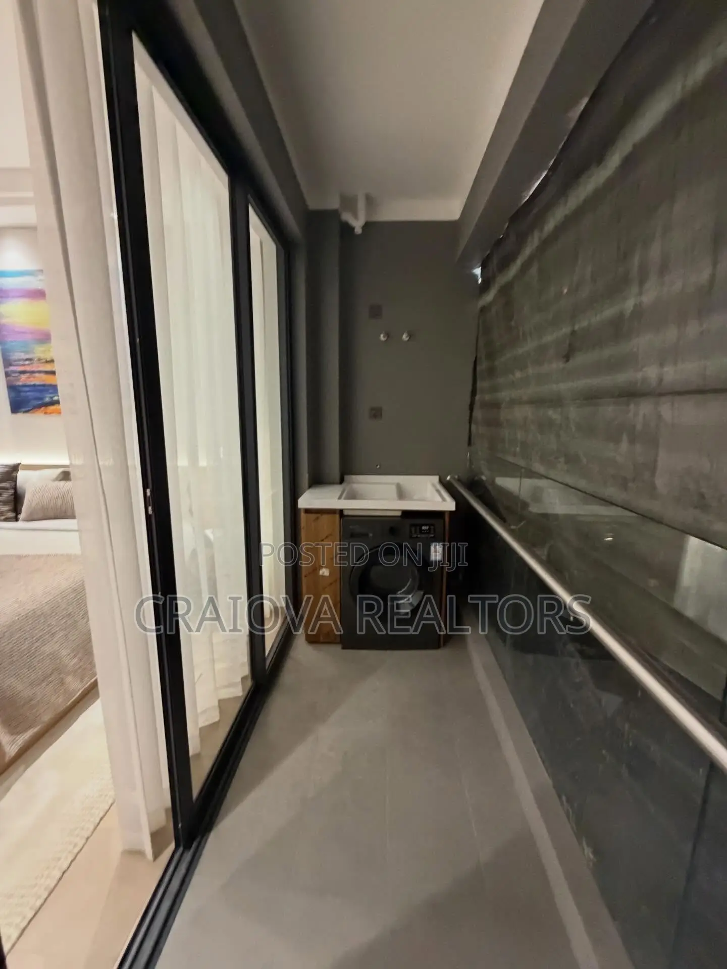 Studio Apartment in Spring Valley for sale