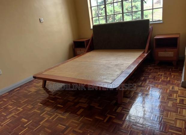 Slow Bay Mango Walnut Boxbed Queen Sized - main view