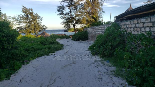 1 Acre Beachfront in Malindi, Watamu for Sale - thumbnail 6