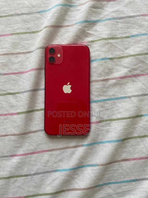 Apple iPhone 11 64 GB Red - thumbnail 4