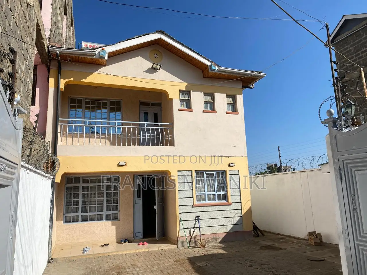 4bdrm Maisonette in Mihango for sale