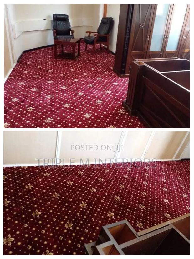 Executive Style Dot Pattern Carpet