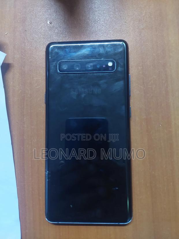 Samsung Galaxy S10 5G 256 GB Black - thumbnail 2
