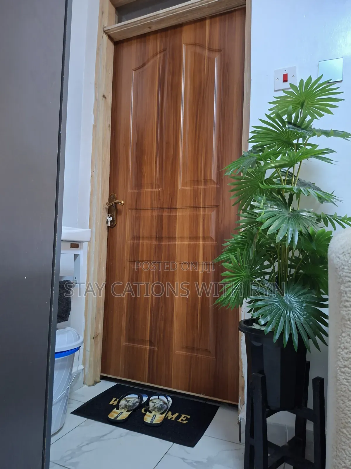 Budget Studio - Airbnb in Ruaka Town Near Two Rivers