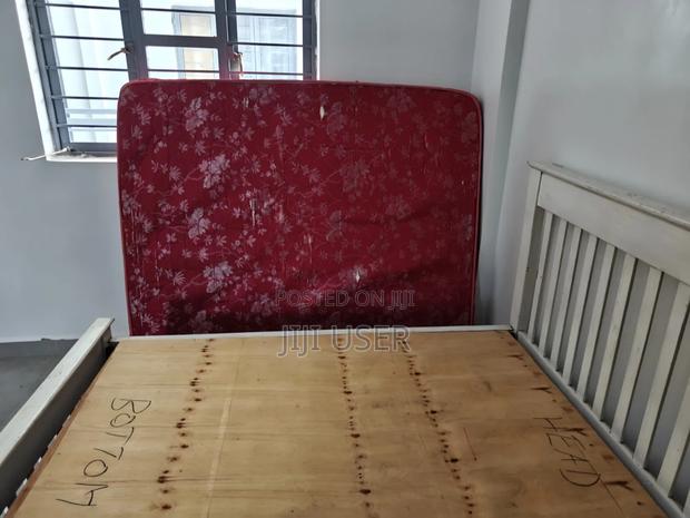 5*6 Mahogany Bed - thumbnail 3
