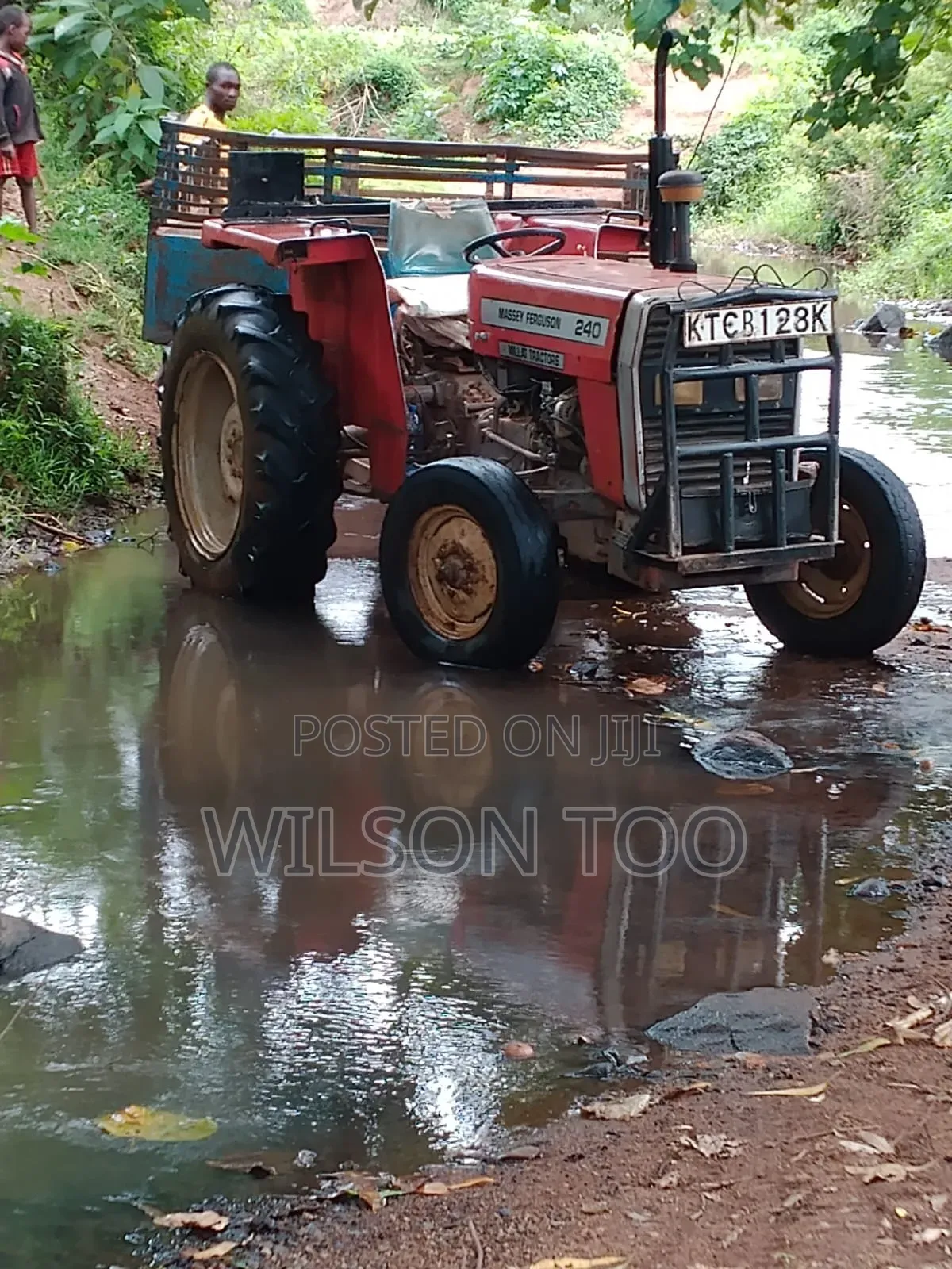 Tractor Massey 240