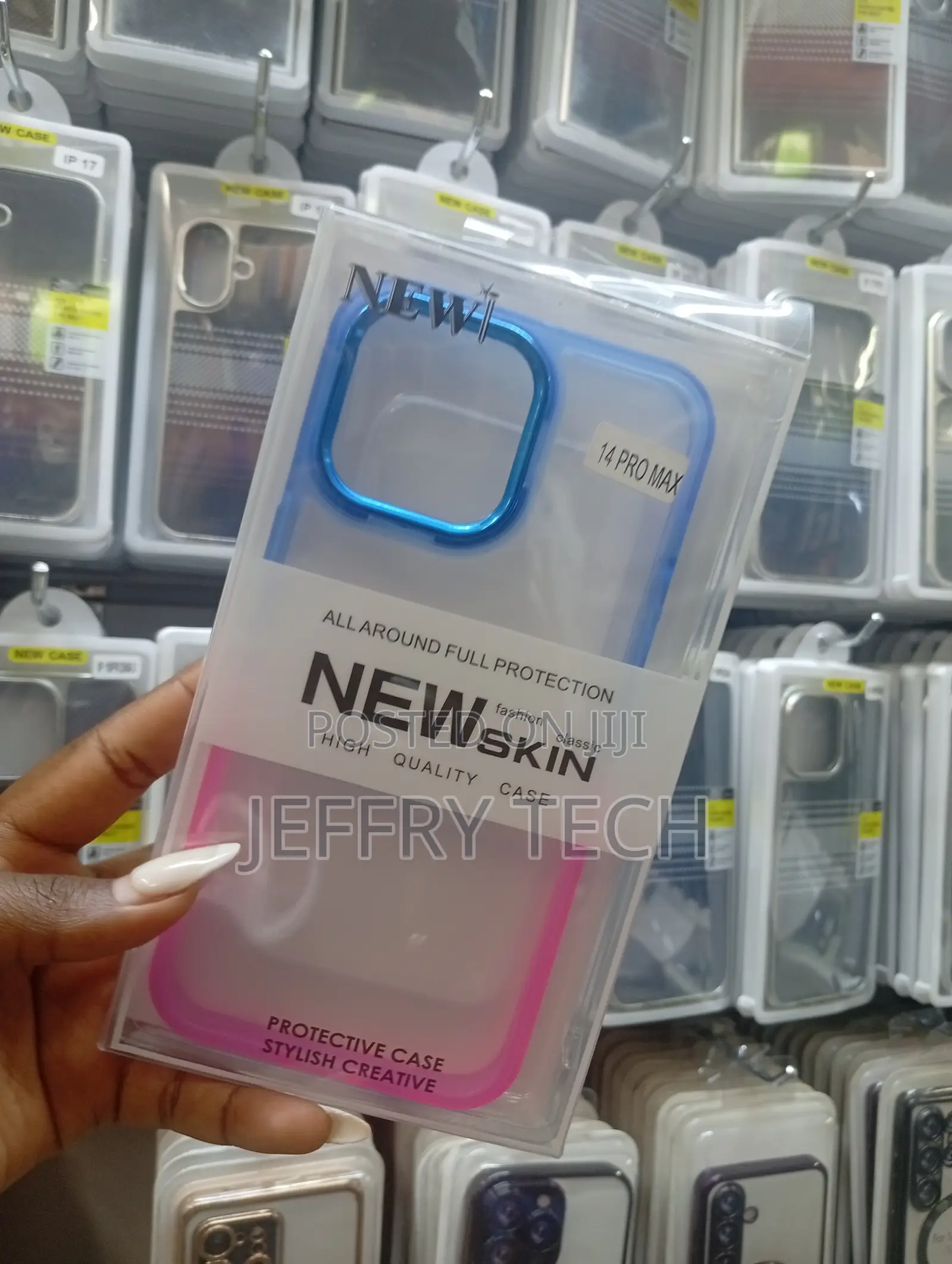 PVC Plastic Phone Cases in Versatile Colors for iPhone 14 Pro Max