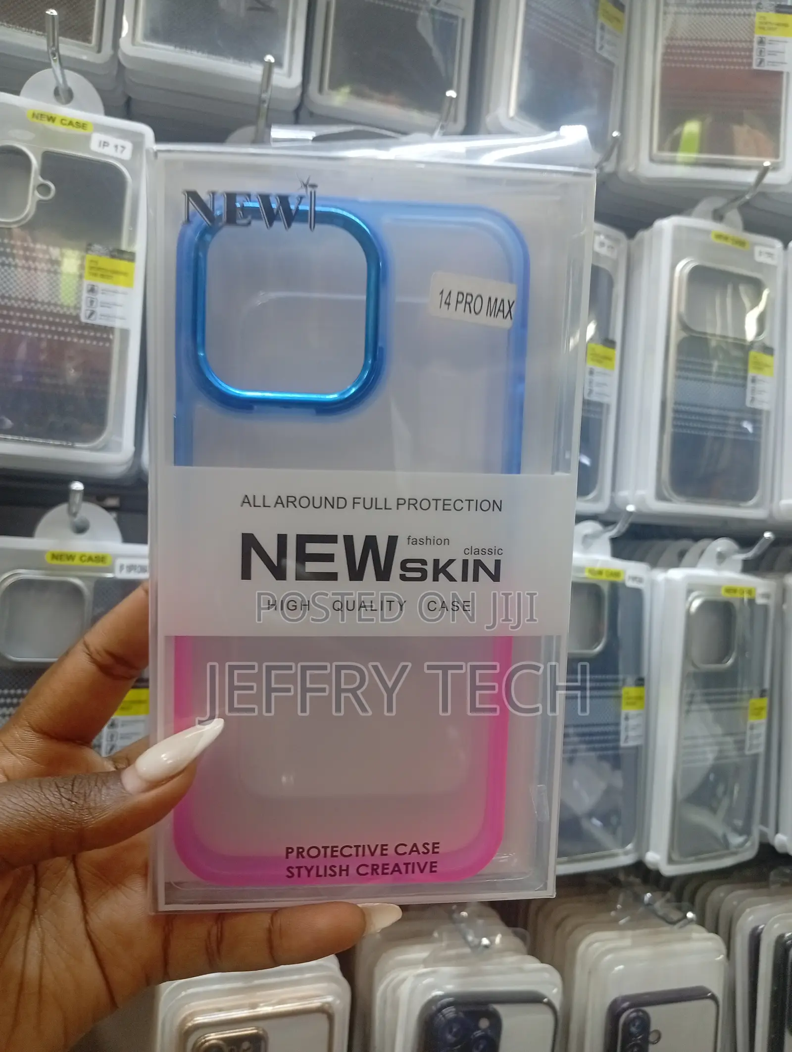 PVC Plastic Phone Cases in Versatile Colors for iPhone 14 Pro Max