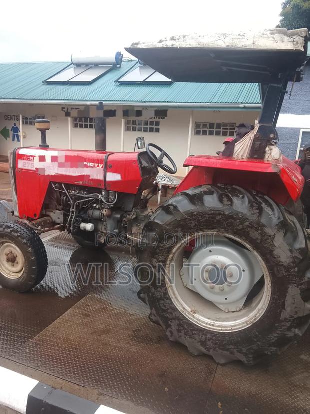 Massey Ferguson 275 Tractor