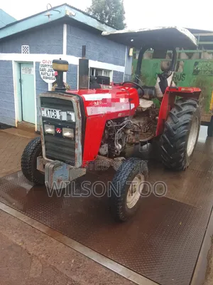 Massey Ferguson 275 Tractor