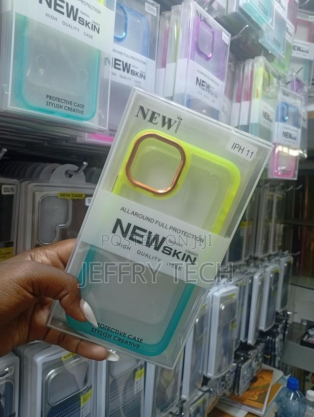 Clear Transparent Rainbow Gradient Edge Bumper for iPhone 11 - thumbnail 2
