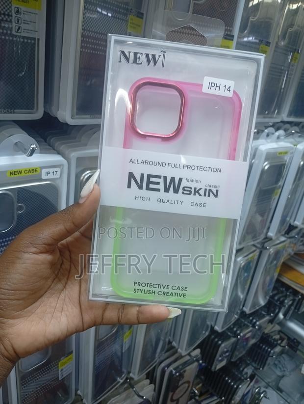 Gradient Clear Phone Case Cover for iPhone 14 - main view