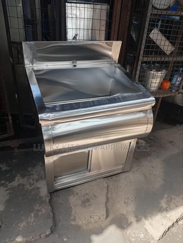 Quality Stainless Steel Scrub Sink. - main view