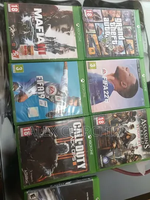 Xbox One , More Than 7 Disc Games , 3 Controllers One Customized