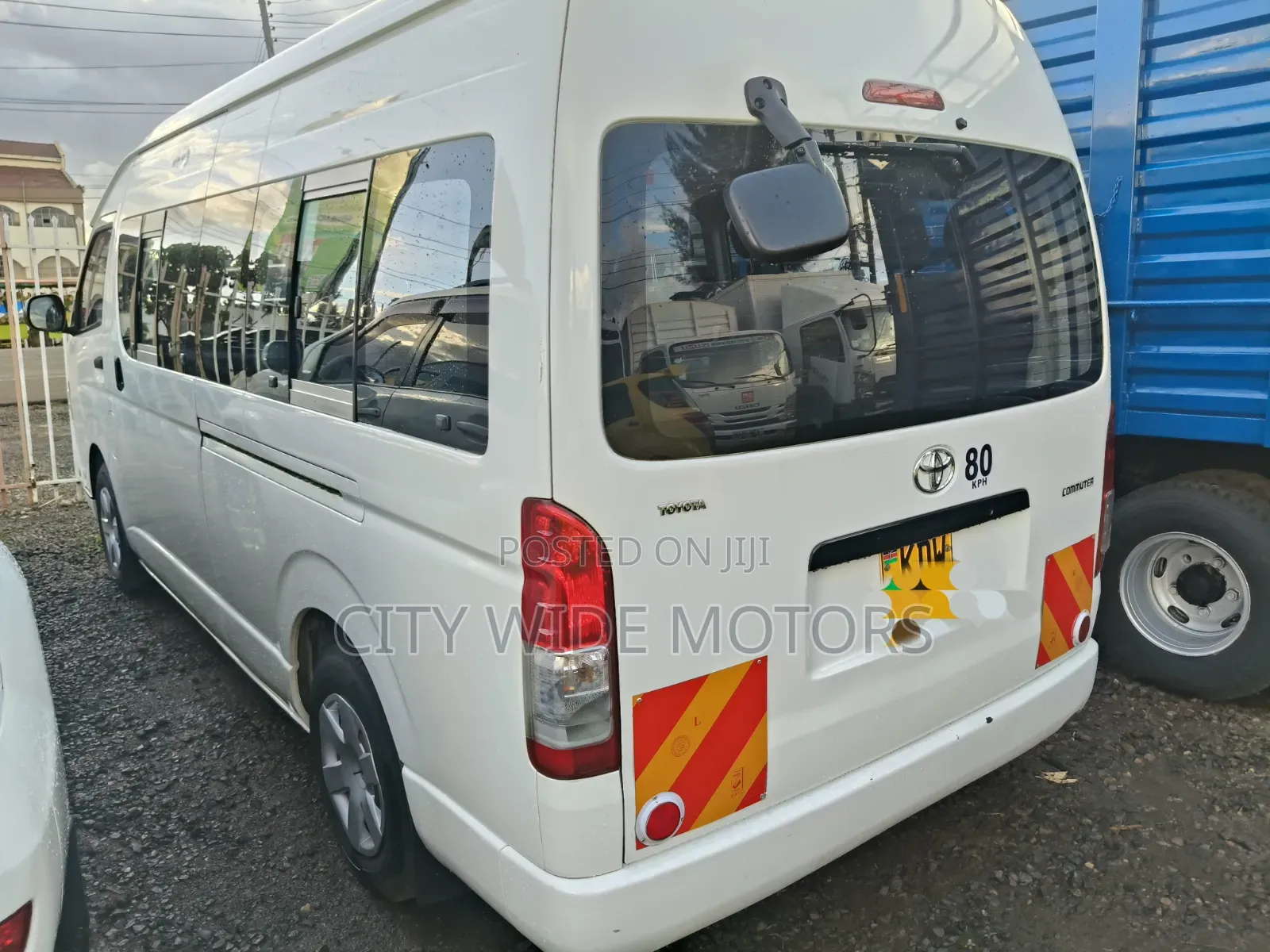 Toyota HiAce 2018 White