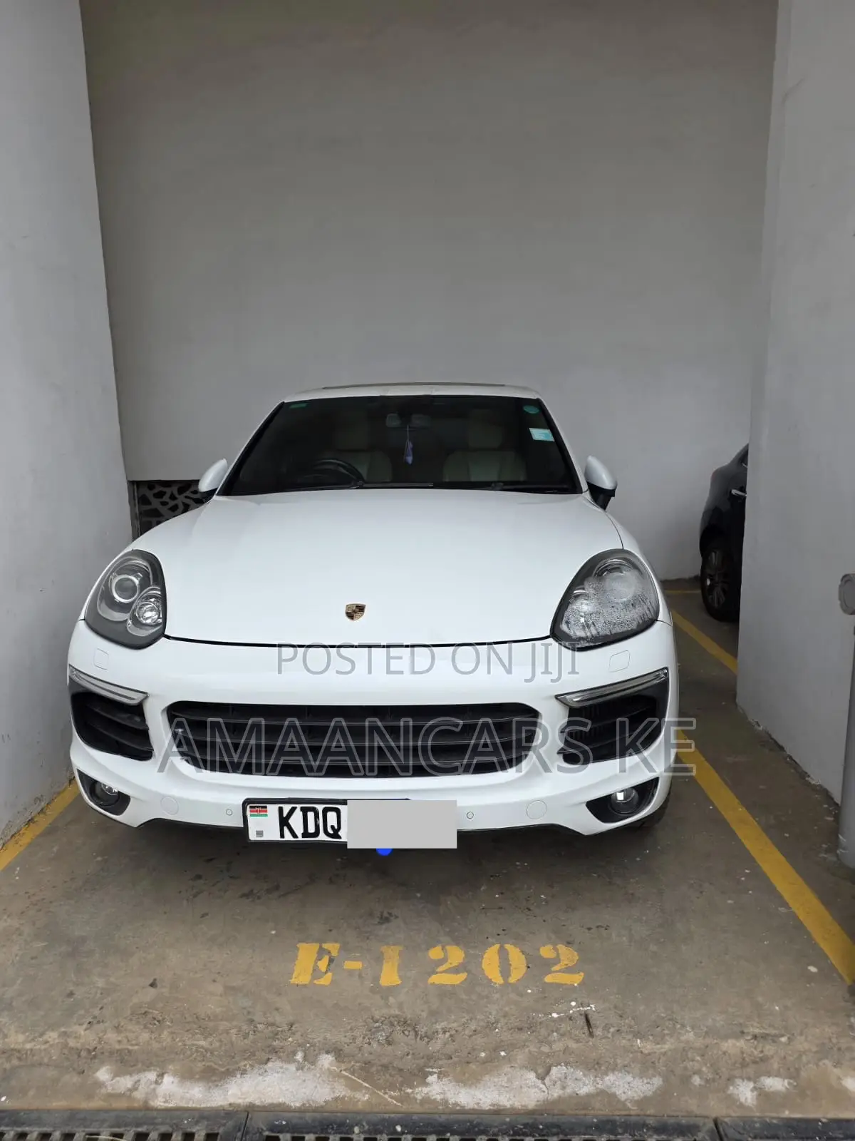 Porsche Cayenne GTS AWD 2018 White