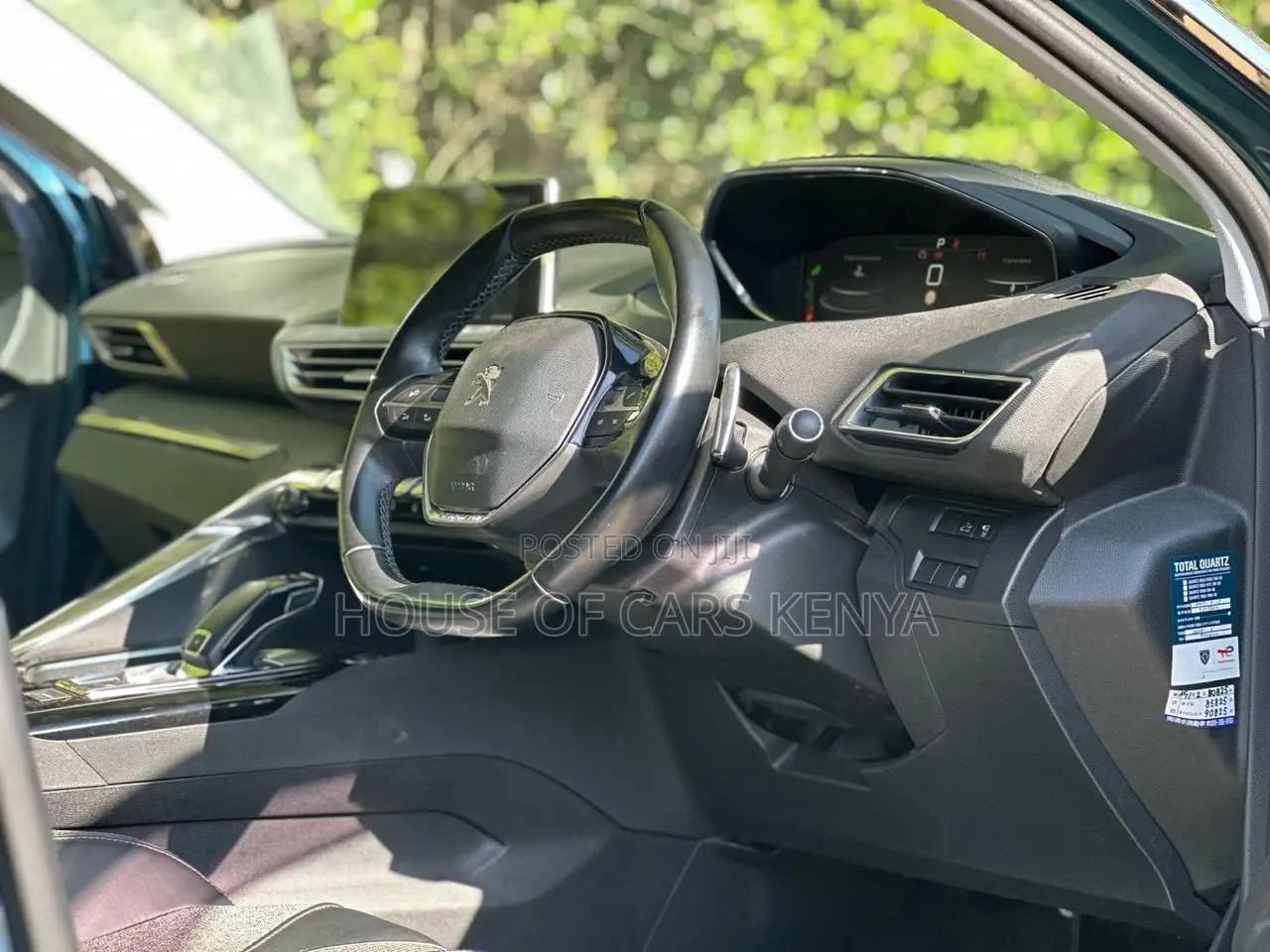 Peugeot 5008 2019 Green