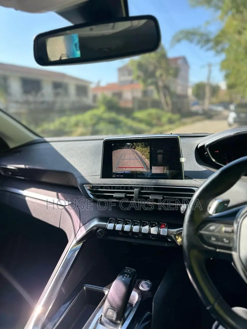 Peugeot 5008 2019 Green
