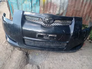 Toyota Auris (2008) Bumper.