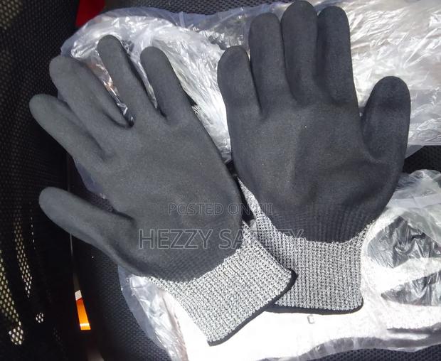 Cut Resistant Gloves En 388 - thumbnail 2