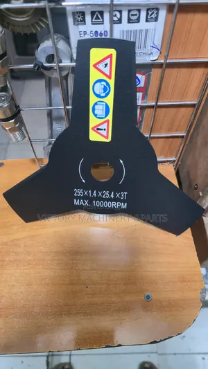3teeth Brush Cutter Blade