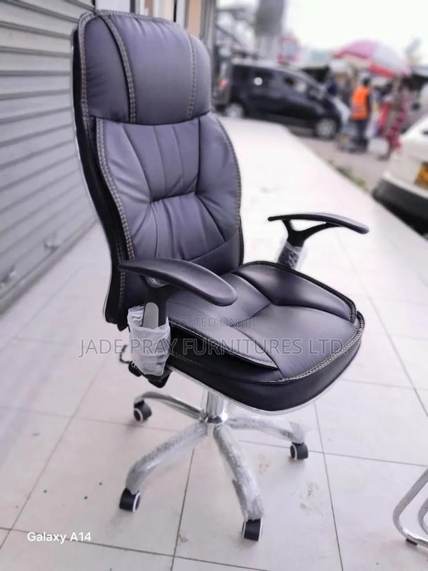 Recliner Manager Office Chair
