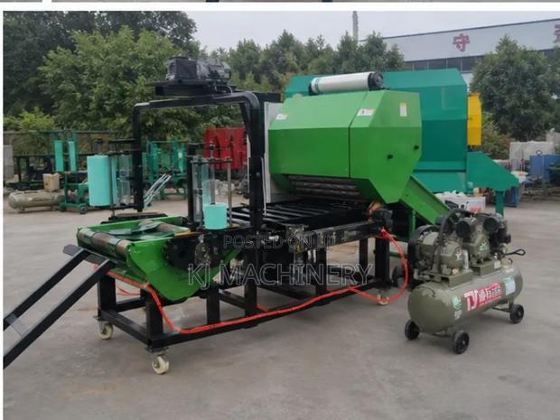 High-Performance Silage Baler - thumbnail 3