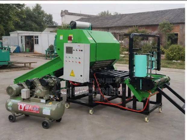 High-Performance Silage Baler - thumbnail 4