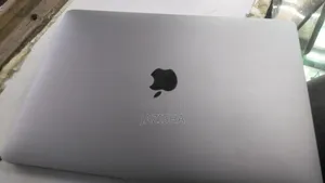 Laptop Apple MacBook Pro 2020 M1 8GB Intel Core i5 SSD 256GB